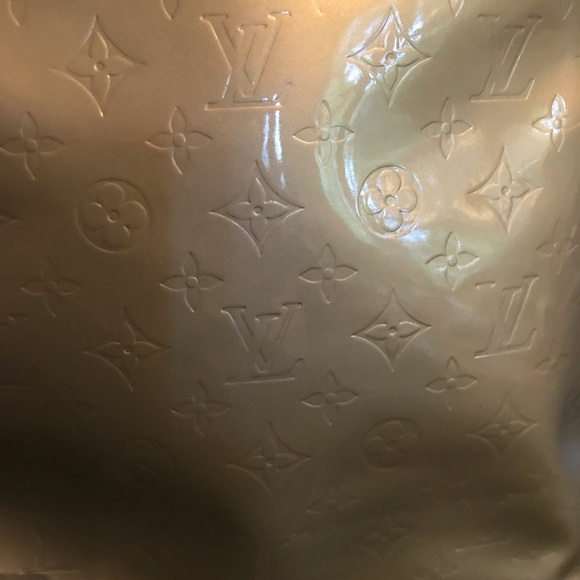 SALE! Louis Vuitton - Picture 9 of 16